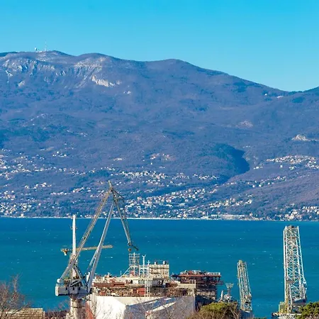 Lucia * Rijeka