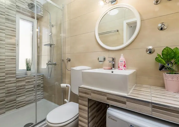 Apartament Lucia *