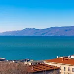 Lucia * Rijeka